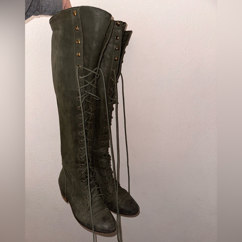 Jeffrey Campbell Joe Knee High Lace Up Boot, green Size 9